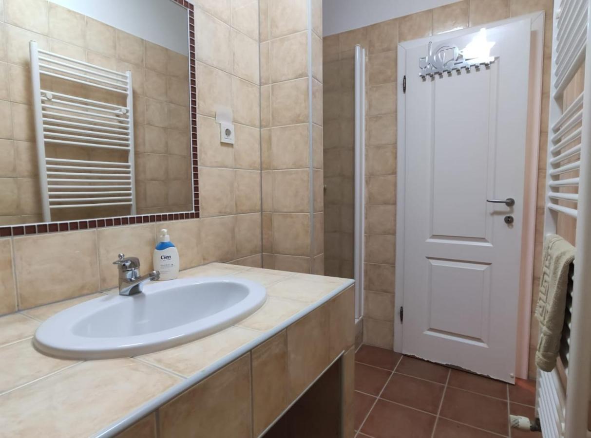 Ivana Apartman 2 Crikvenica Bagian luar foto